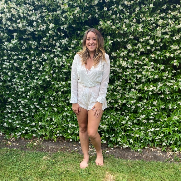 Romper from lioness - Picture 4 of 4